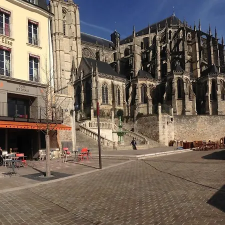 House With Hammam Between And Circuit ルマン