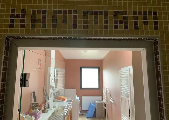 Casa vacanze House With Hammam Between And Circuit Le Mans