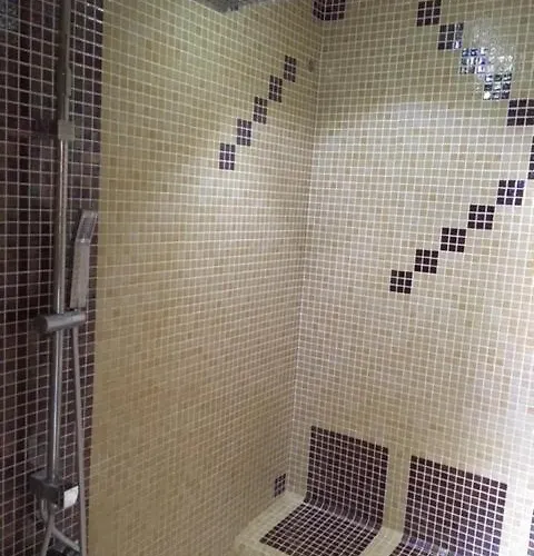 House With Hammam Between And Circuit *