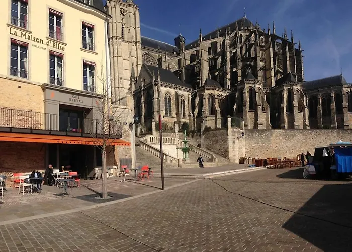 House With Hammam Between And Circuit Le Mans